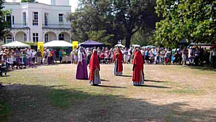 Dagh Gorani Video at Hotham Park