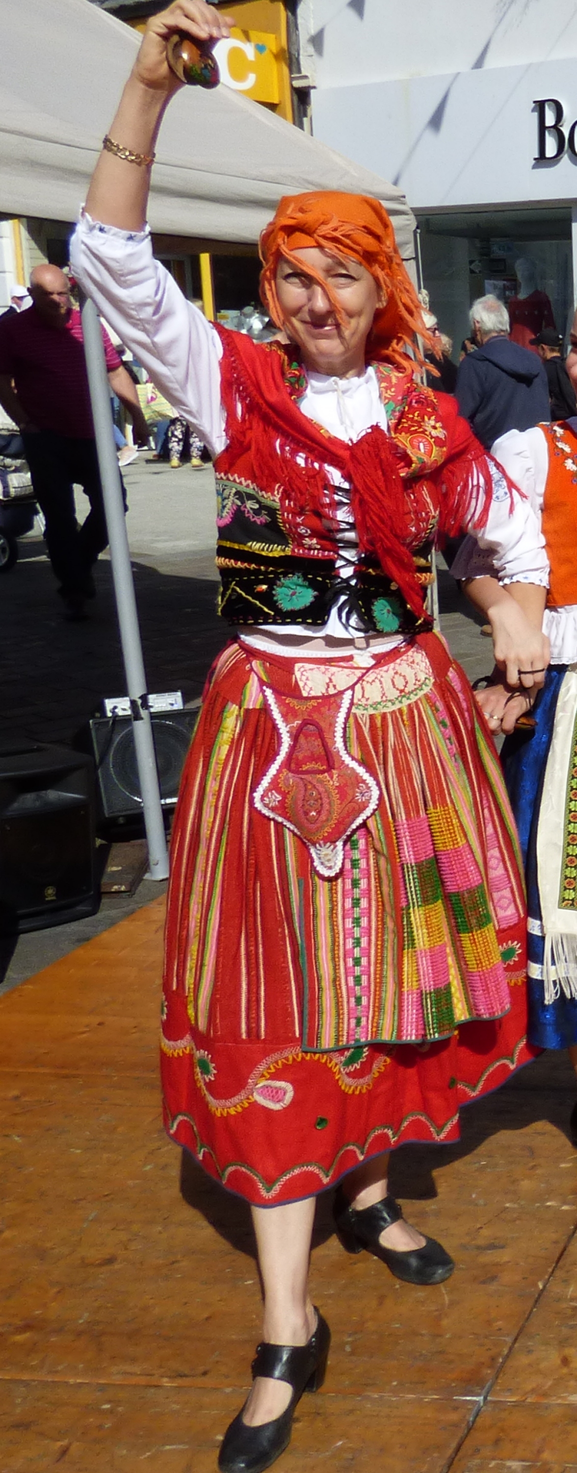 Portuguese costume